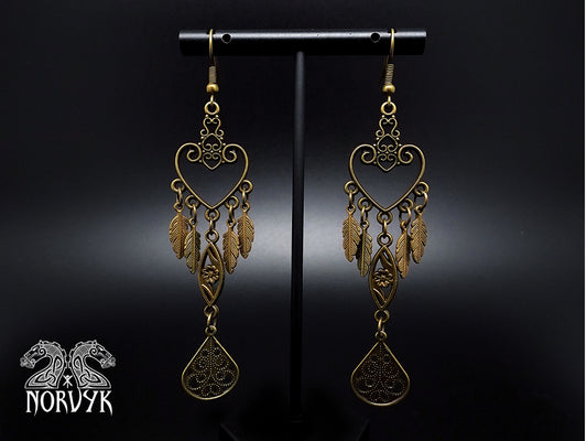 Boucles d'oreilles viking Freya couleur bronze.