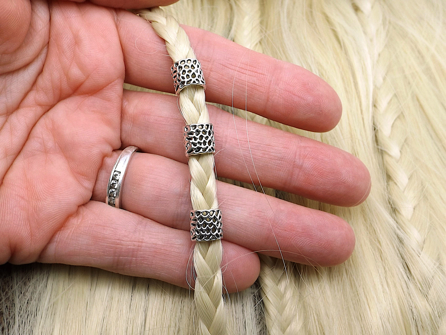 Lot de 3 perles viking à cheveux ou à barbe.